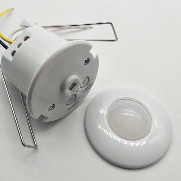 Файл:EH PIR p001 2.jpg